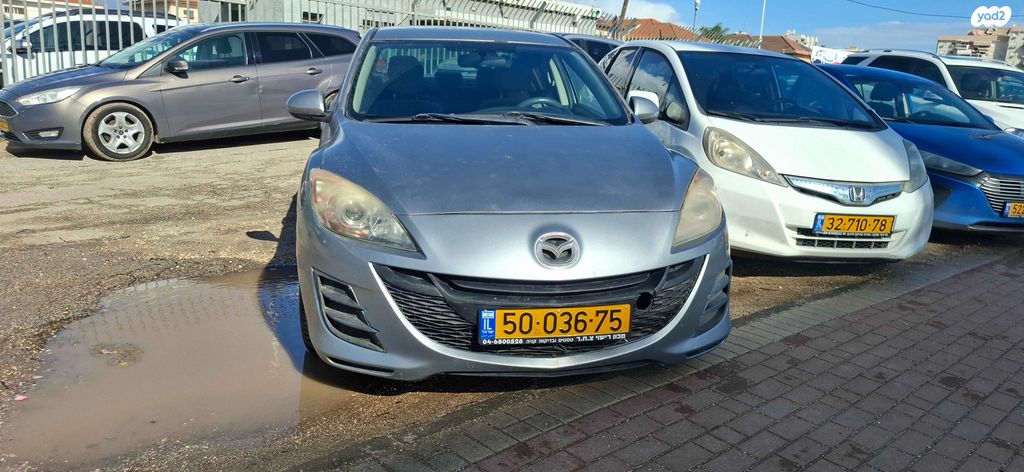 מאזדה 3
