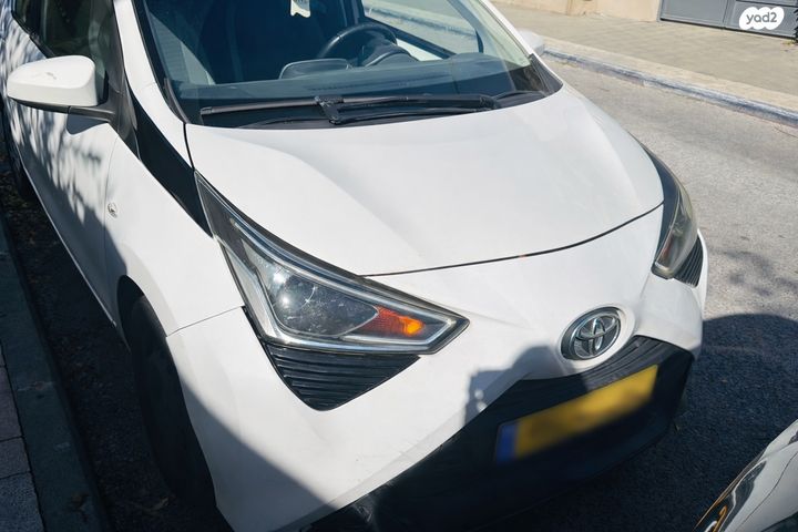מודעת רכב טויוטה אייגו
