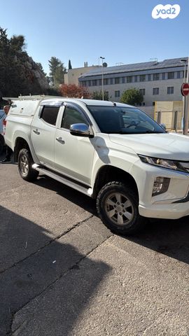 מיצובישי טרייטון / L200