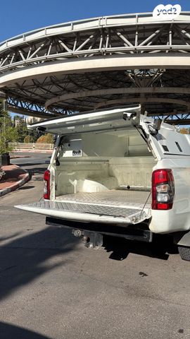 מיצובישי טרייטון / L200