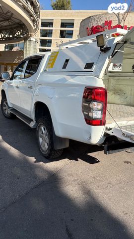 מיצובישי טרייטון / L200