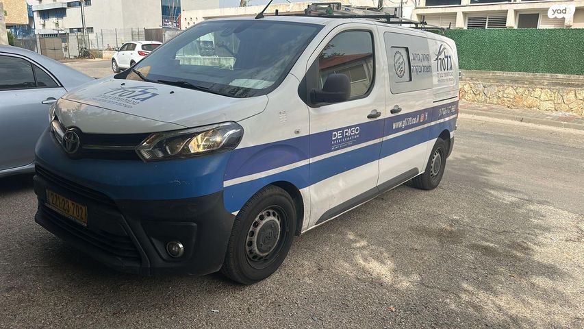 מודעת רכב טויוטה פרואייס