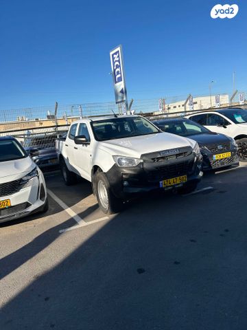 איסוזו די-מקס