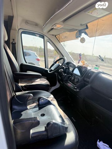 פיג'ו בוקסר