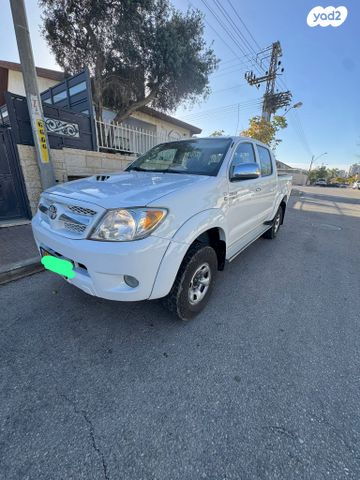 מודעת רכב טויוטה היילקס ויגו