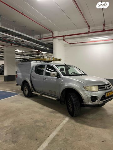 מיצובישי טרייטון / L200