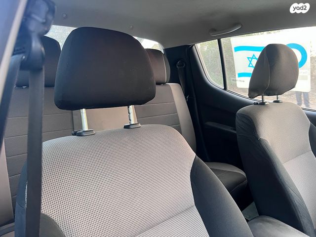 מיצובישי טרייטון / L200