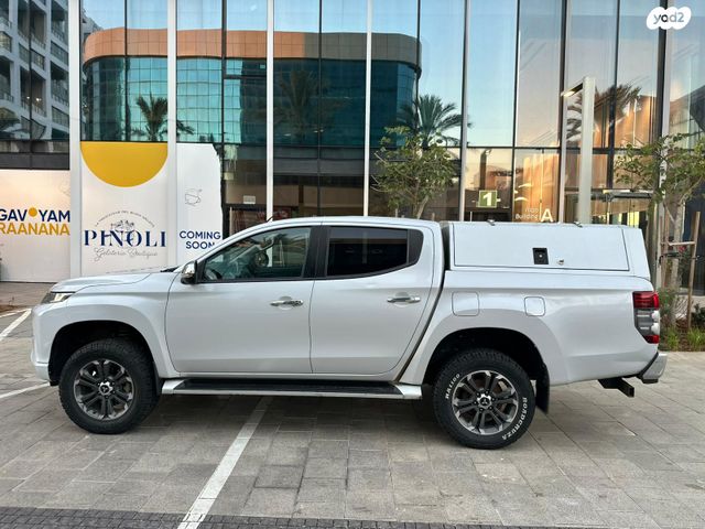 מיצובישי טרייטון / L200