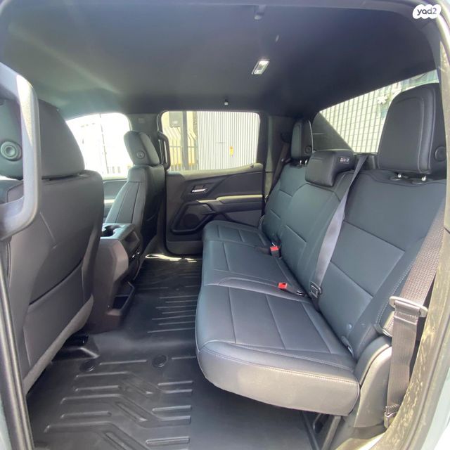 שברולט סילברדו EV