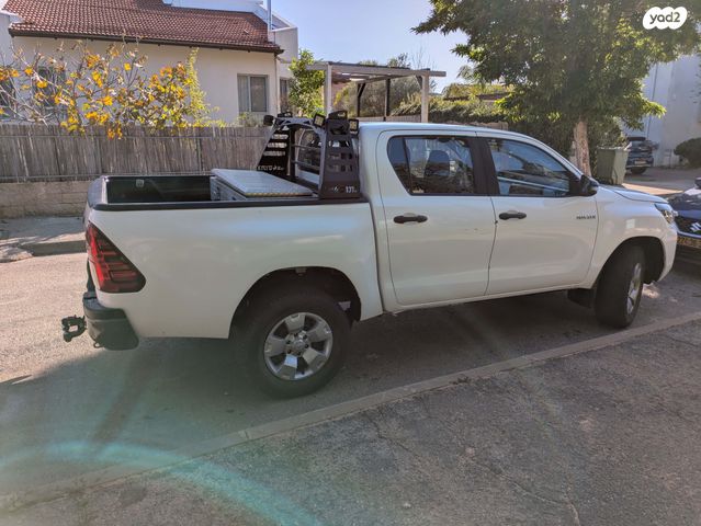 טויוטה היילקס