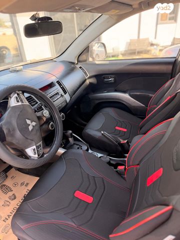 מיצובישי אאוטלנדר