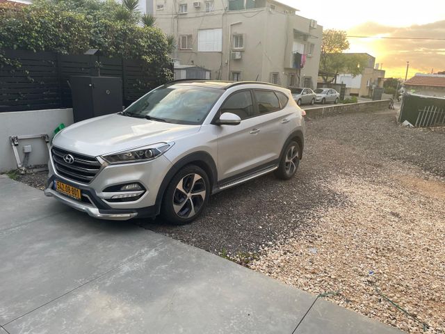 יונדאי טוסון