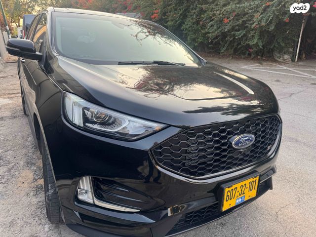 מודעת רכב פורד אדג'