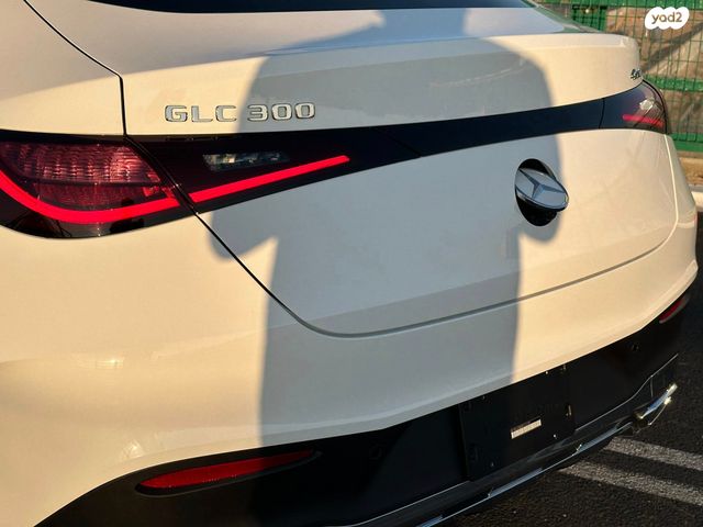 מרצדס-בנץ GLC