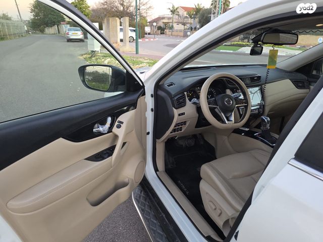 מודעת רכב ניסאן אקס טרייל