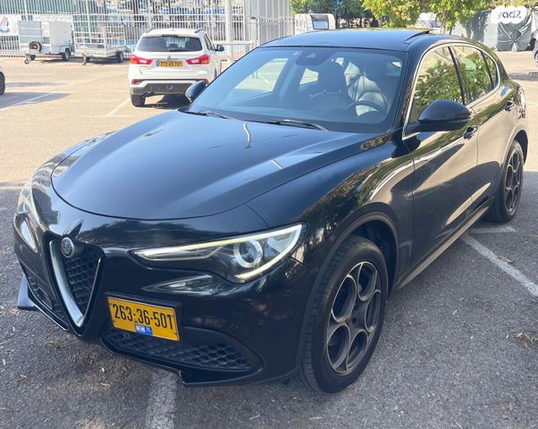 מודעת רכב אלפא רומיאו סטלביו