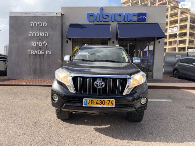 טויוטה לנד קרוזר