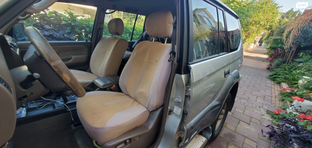 מודעת רכב טויוטה לנד קרוזר