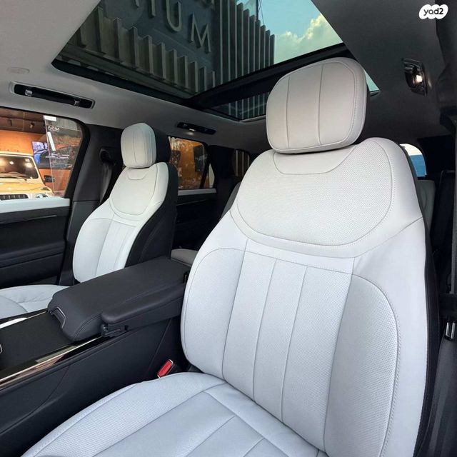 לנד רובר ריינג' רובר ספורט