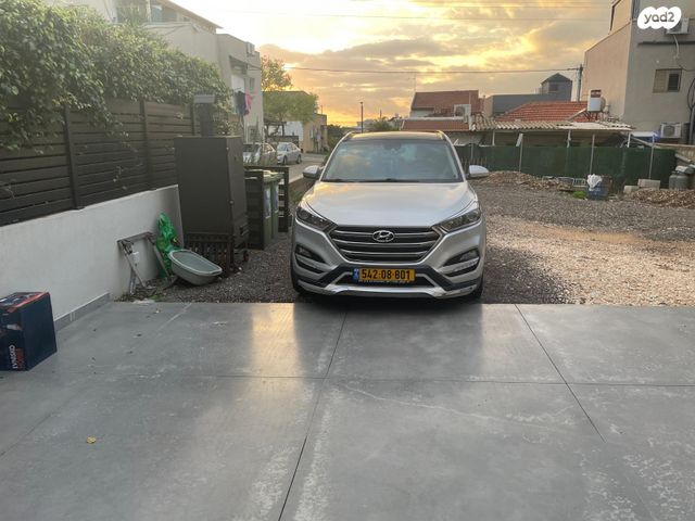 מודעת רכב יונדאי טוסון
