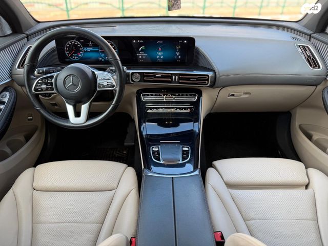 מרצדס-בנץ EQC