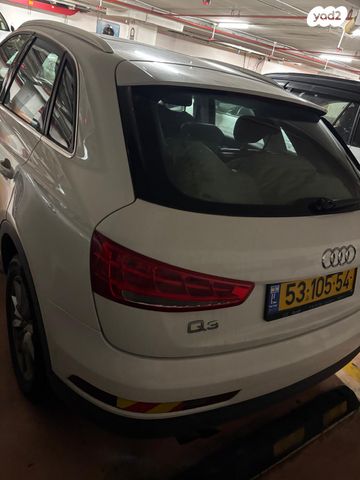 אאודי Q3