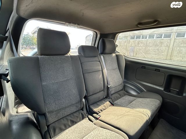 טויוטה לנד קרוזר