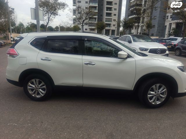 ניסאן אקס טרייל