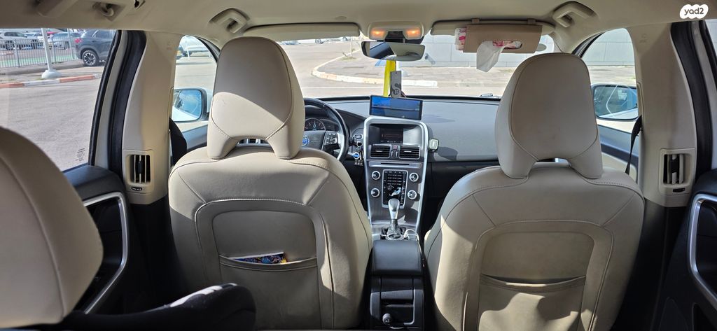 וולוו XC60