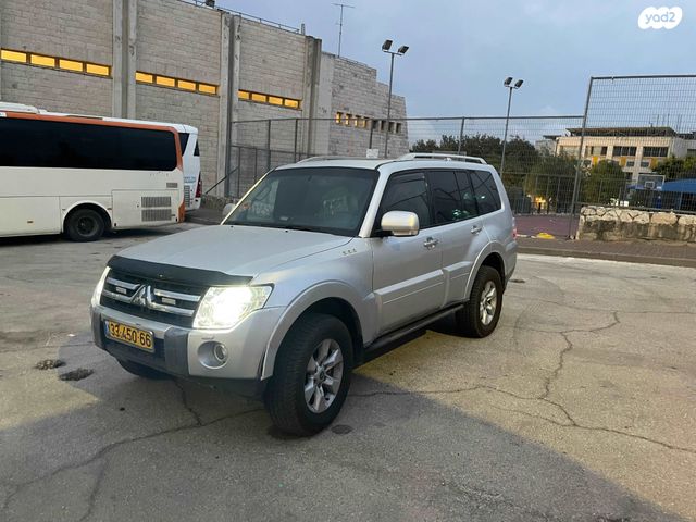 מיצובישי פג'רו