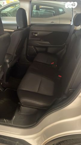 מיצובישי אאוטלנדר