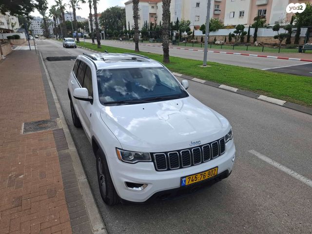 ג'יפ גרנד צ'ירוקי