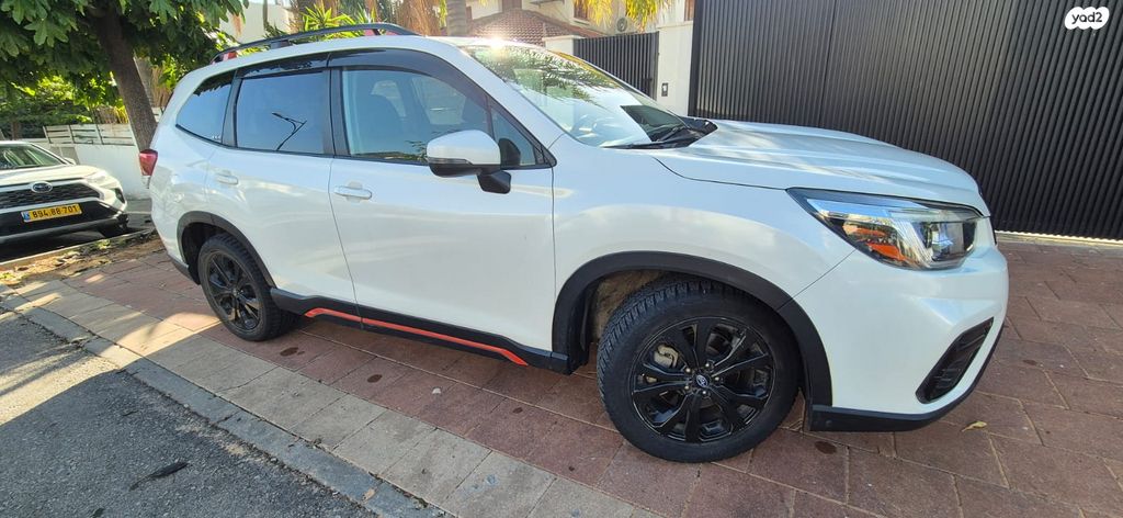 סובארו פורסטר