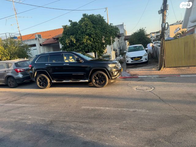 ג'יפ גרנד צ'ירוקי