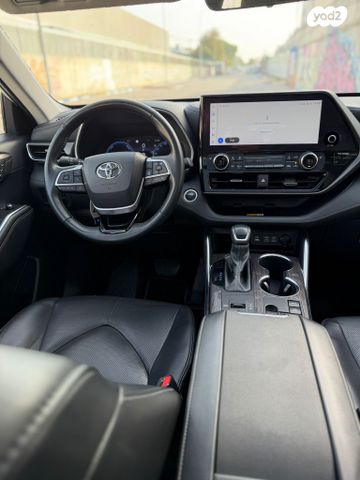 טויוטה היילנדר