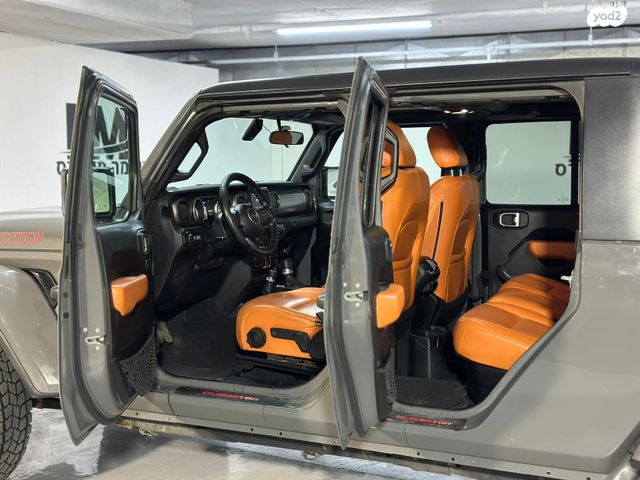 ג'יפ גלדיאטור