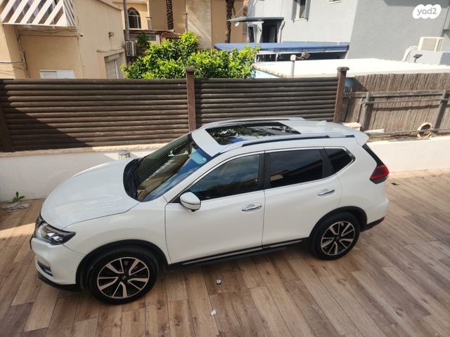 ניסאן אקס טרייל