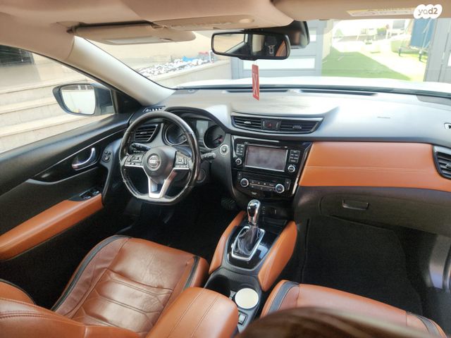 ניסאן אקס טרייל