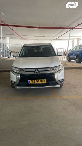 מיצובישי אאוטלנדר