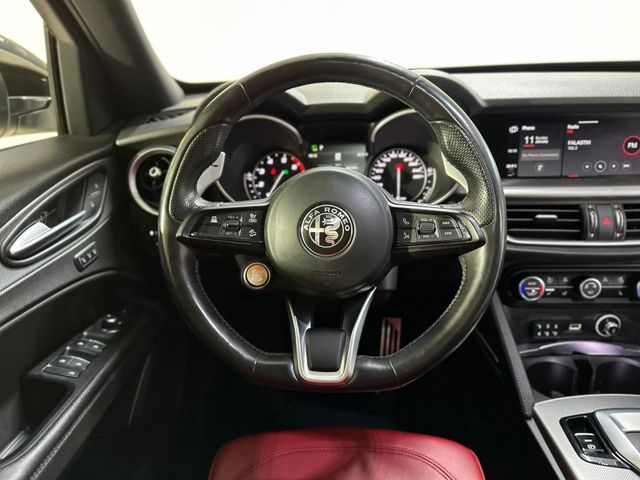 אלפא רומיאו סטלביו