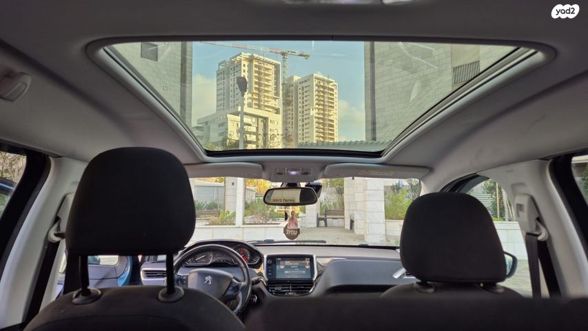 מודעת רכב פיג'ו 2008