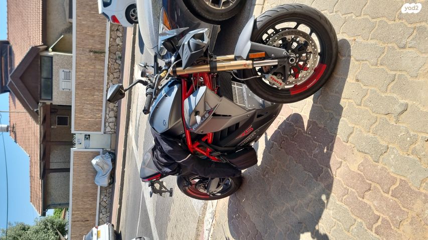 מודעת רכב אנרג'יקה Eva Ribelle