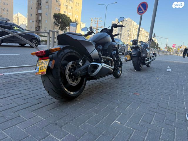 הרלי דיווידסון FXDR 114