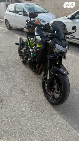 קאוואסאקי Z900