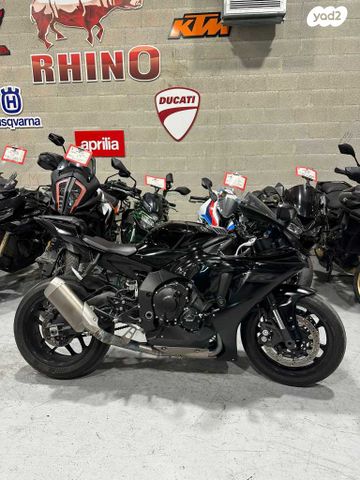 מודעת רכב ימאהה YZF-R1