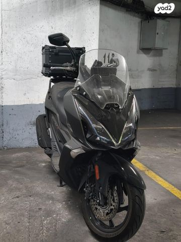 מודעת רכב קימקו דאון-טאון 350