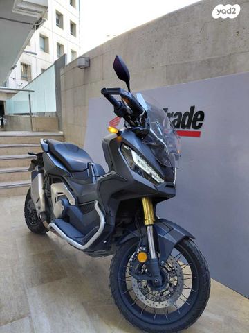 הונדה X-ADV750