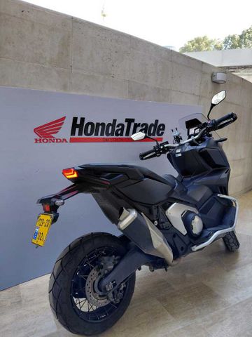 הונדה X-ADV750