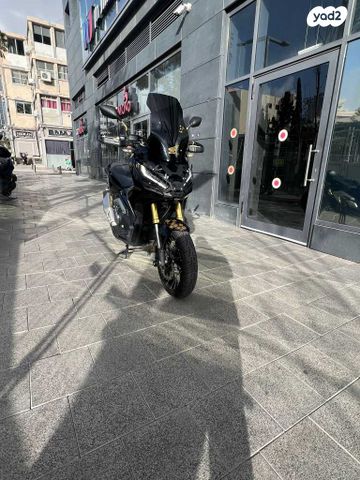הונדה X-ADV750