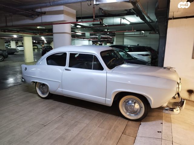 מודעת רכב קרייזלר